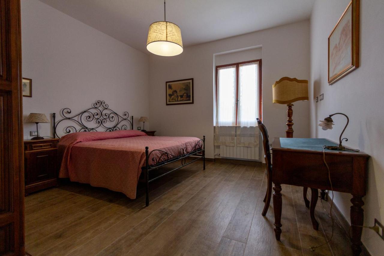 Casa Vì - Toscana, Lunigiana, near Cinque Terre Fivizzano Exterior foto